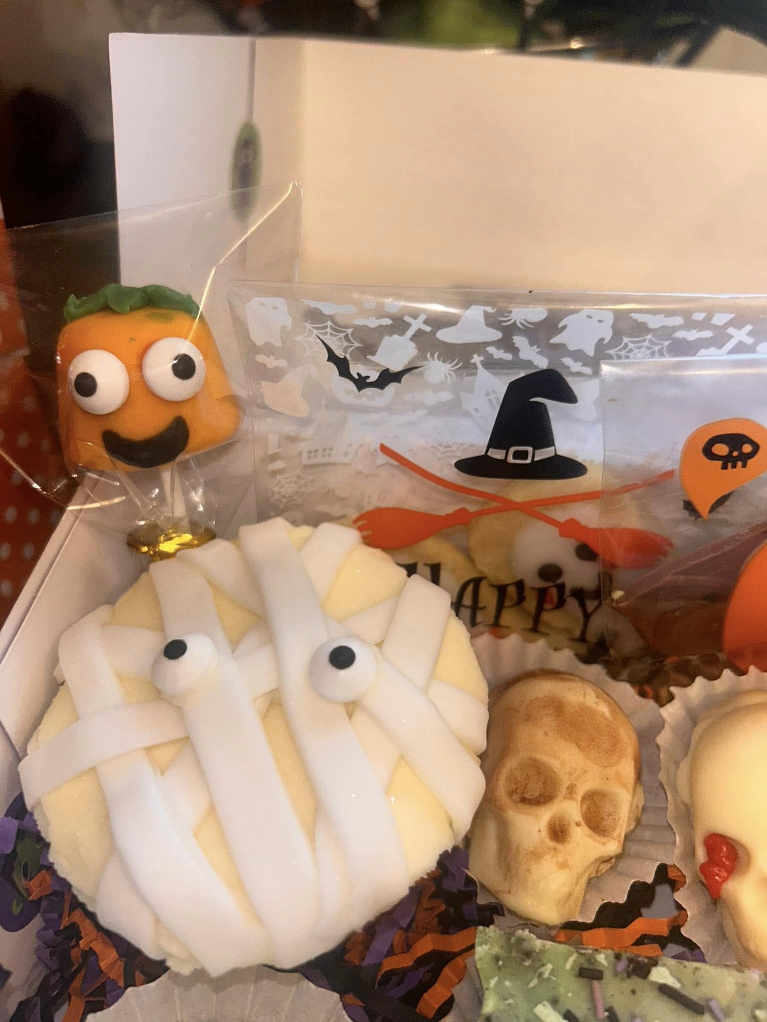 More Halloween themed bakes